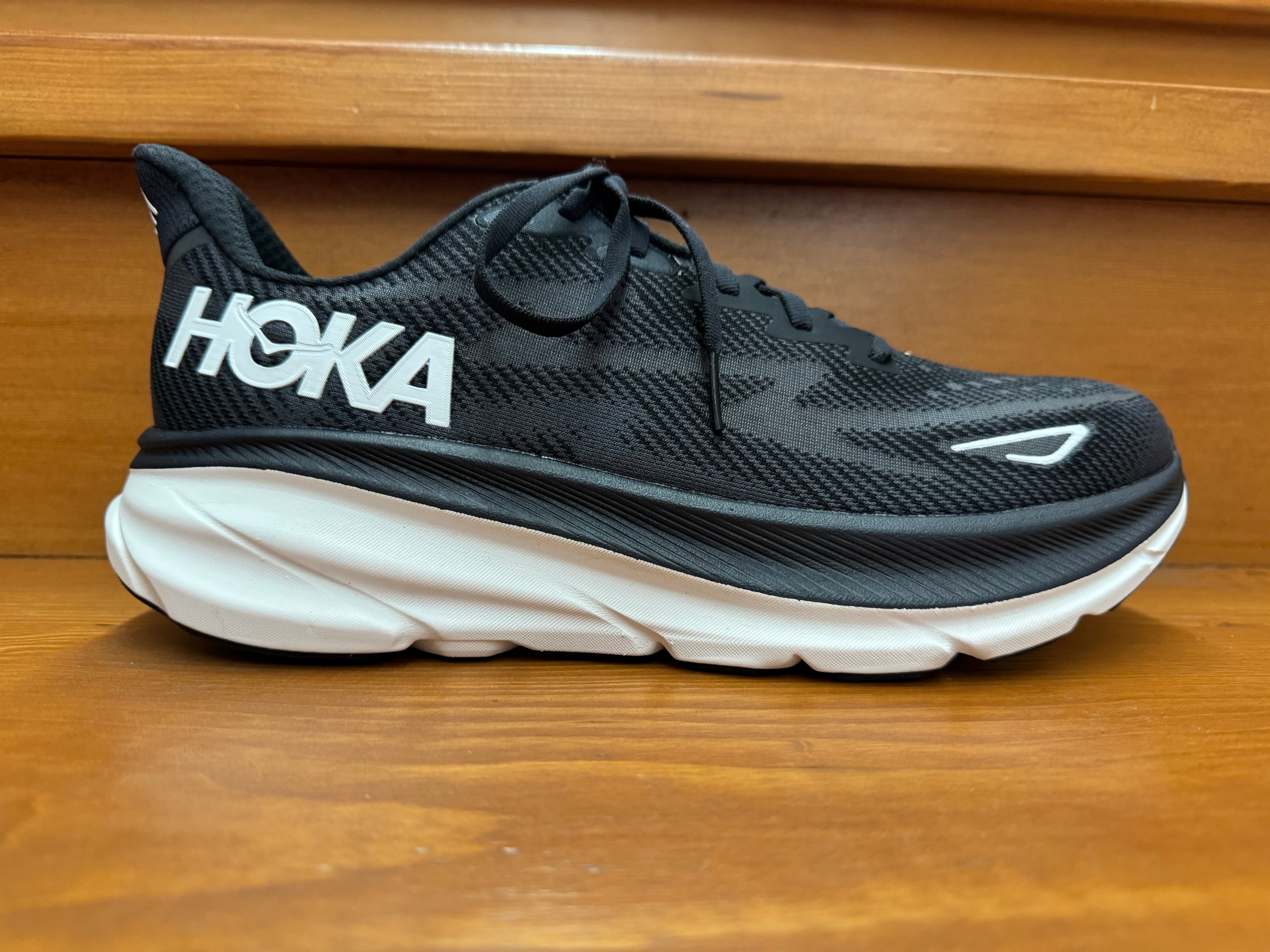 Hoka Clifton 9 Black/White 1127895 BWHT & 1132210 BWHT  display picture 2