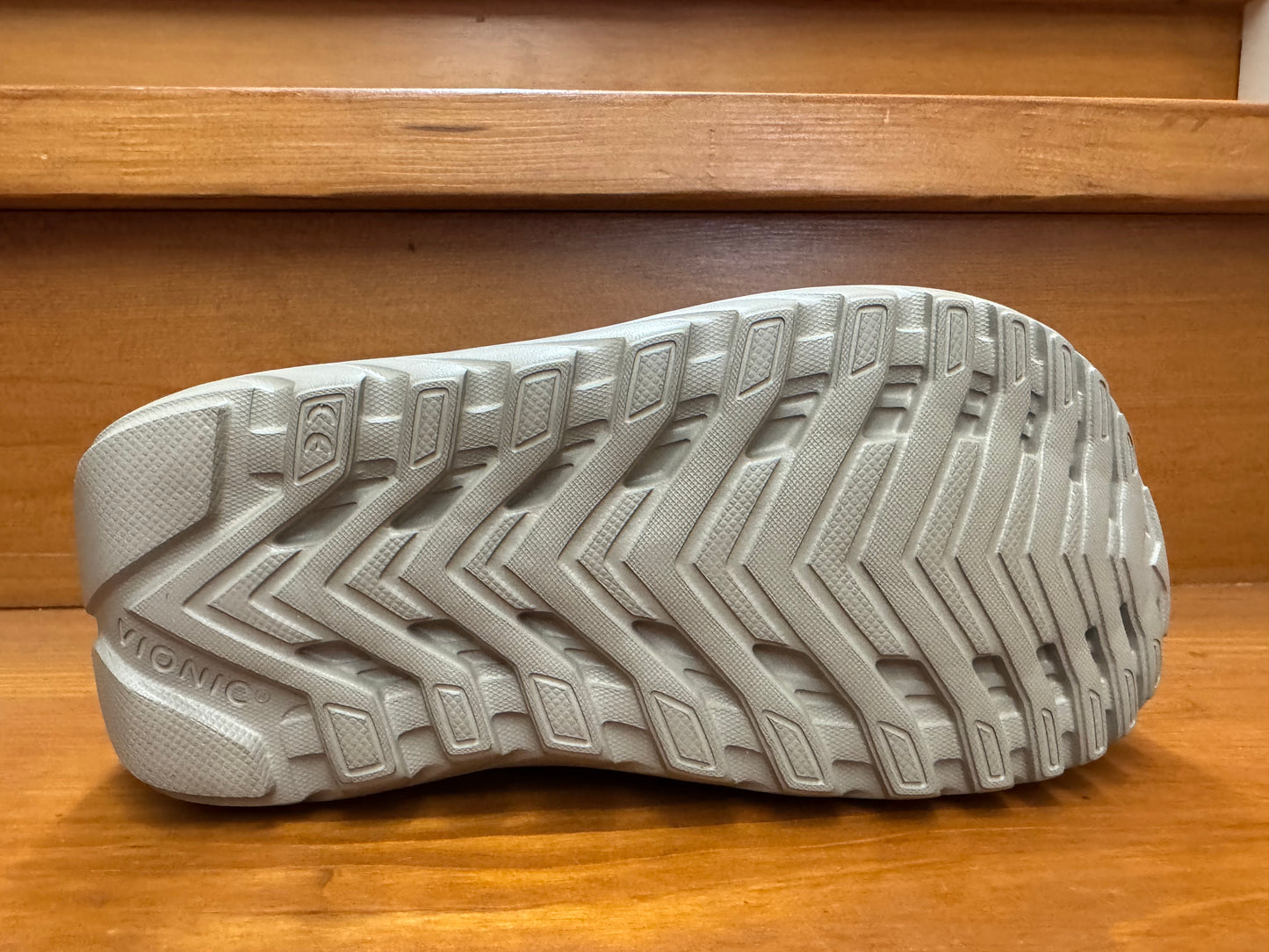 Vionic Rejuvenate Cobblestone