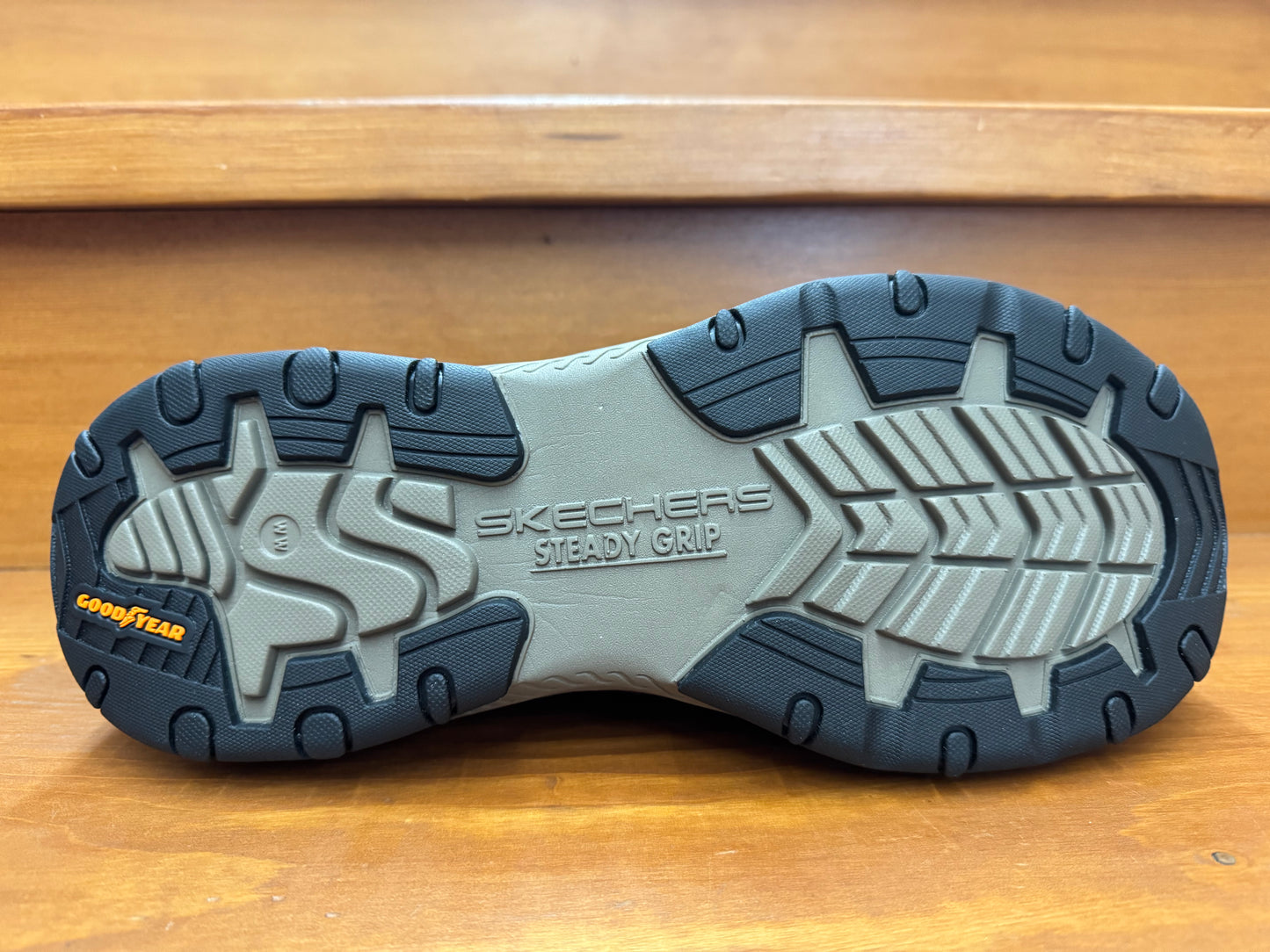 Skecher Slip-ins Craster-Lanigan Dark Brown 204847 CDB