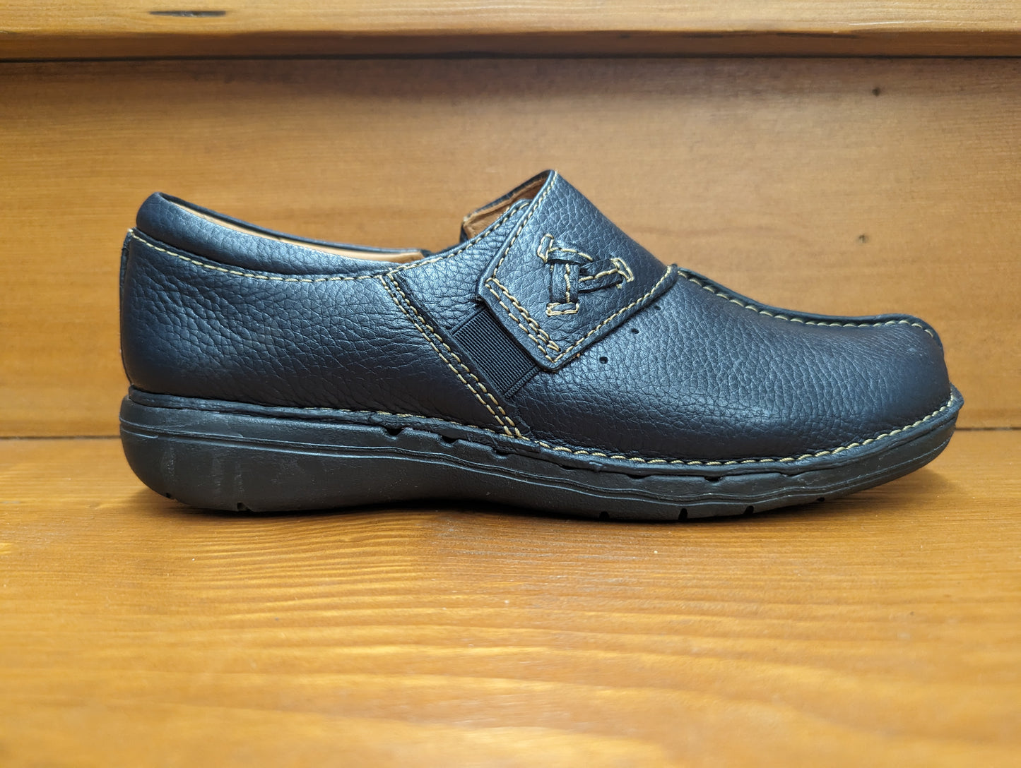 Clarks Unloop Ave Navy 26168704