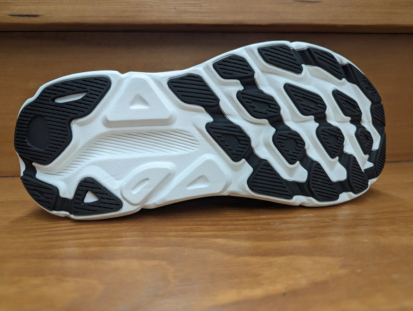 Hoka Clifton 9 Black/Copper 1127896 BCPPR & 1132211 BCPPR