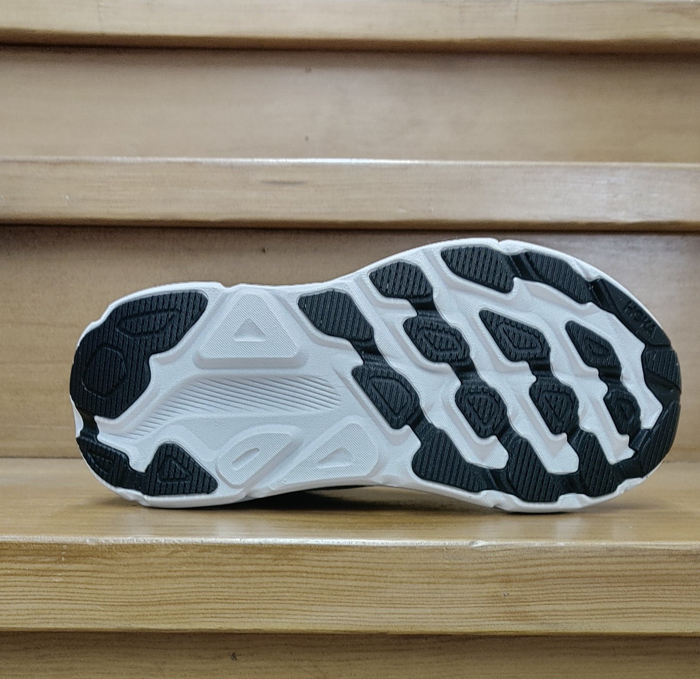 Hoka Clifton 9 GTX Black/Raindrop 1141490-BNDR