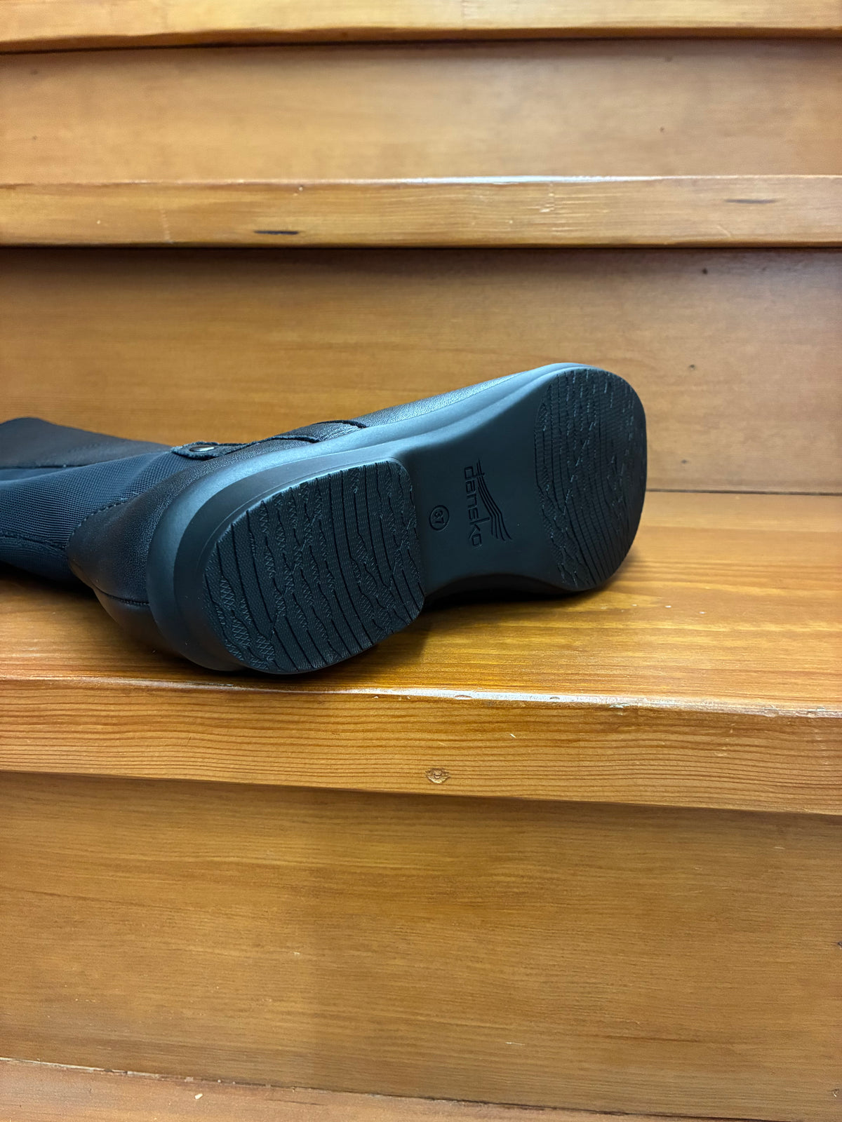 Dansko Carissa Black