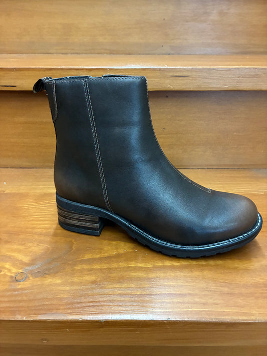 Taos Uptown Dark Brown