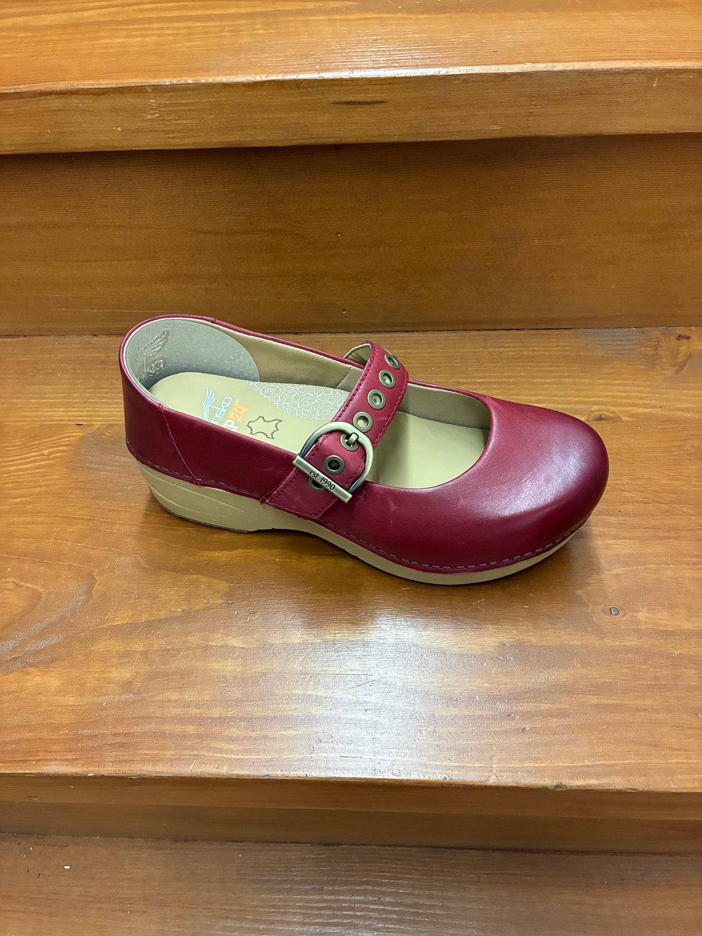 Dansko XP 2.0 Mary Jane Clog Red