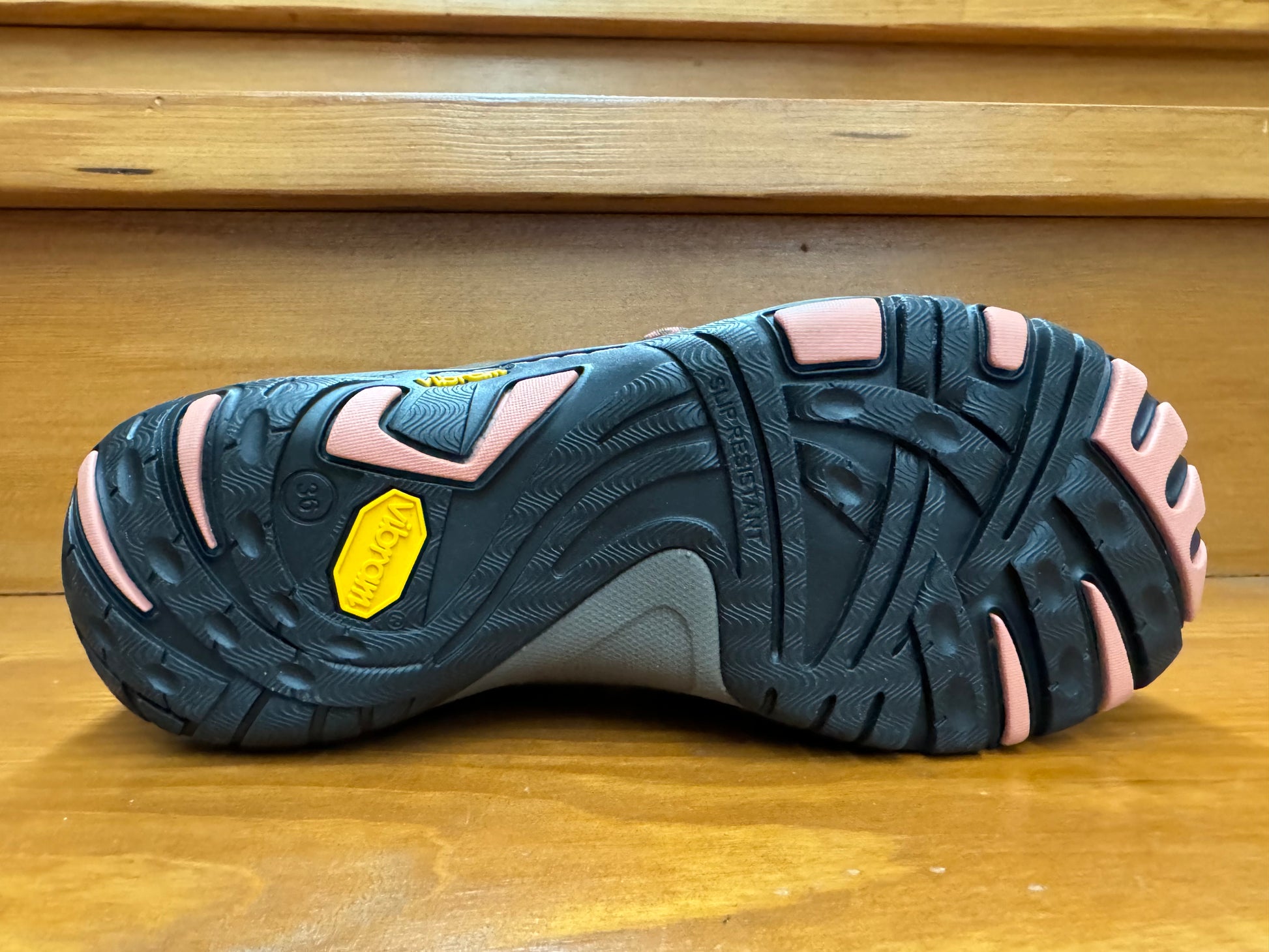 Dansko Perrin Morel – Lee Shoe Co - Main Image