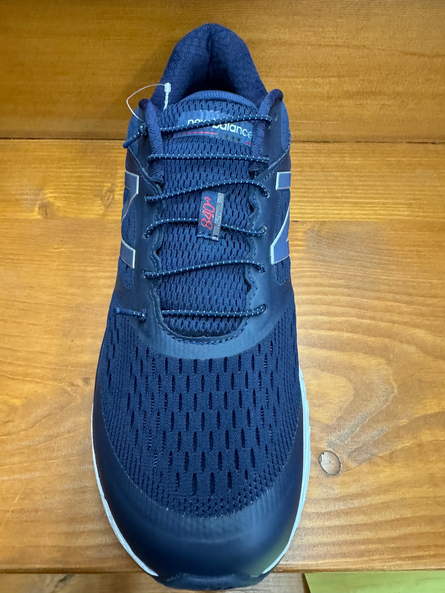 New Balance M840BP4 Pigment