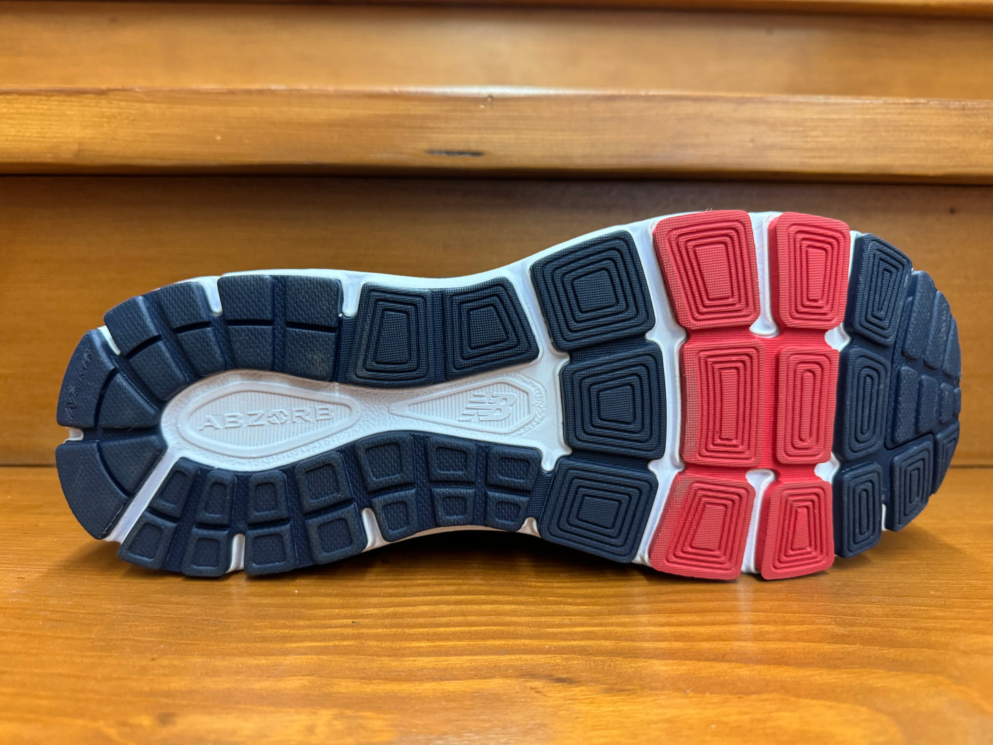 New Balance M840BP4 Pigment