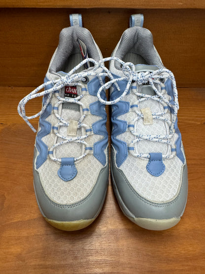 Chung Shi Magic White/Blue ASIS right shoe yellowed from display