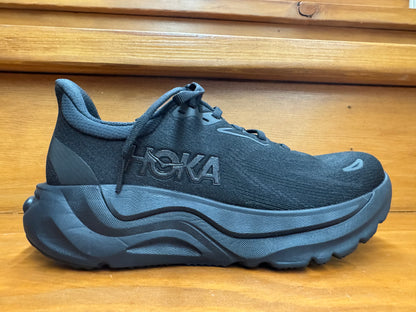 Hoka Arahi 8 Black/Black 1168691-BBLC & 1168711-BBLC