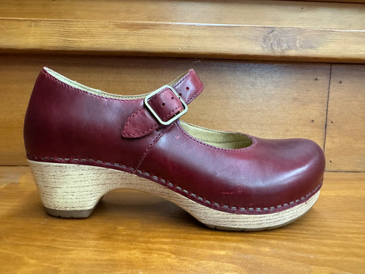 Dansko Lilah Red
