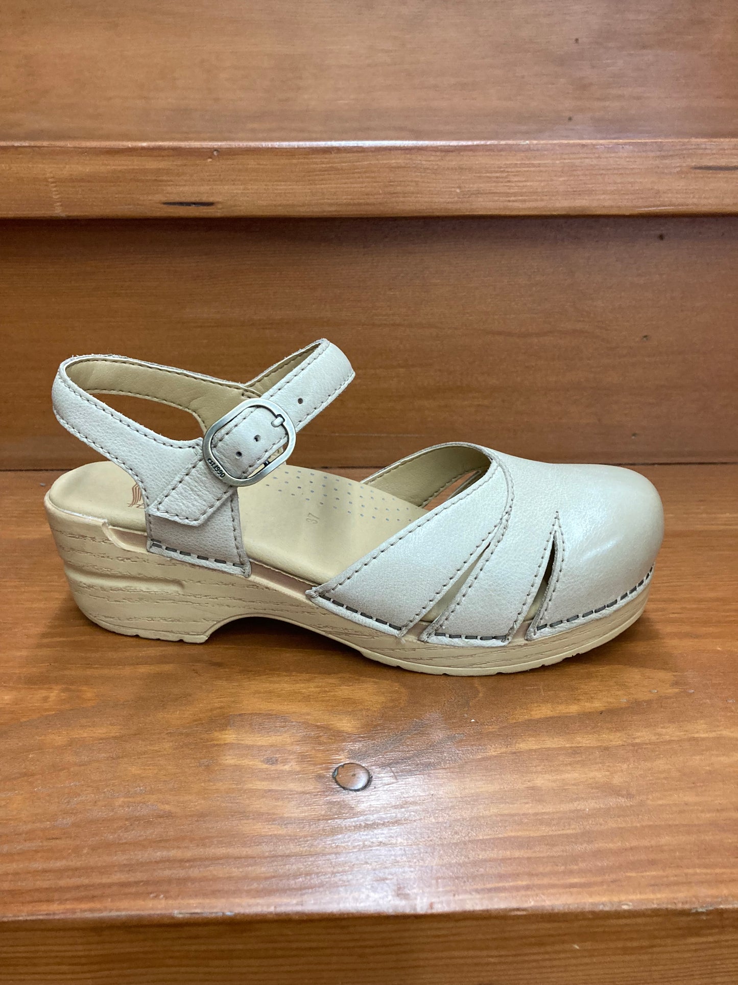 Dansko Margreta Mary Jane Clog Biscotti