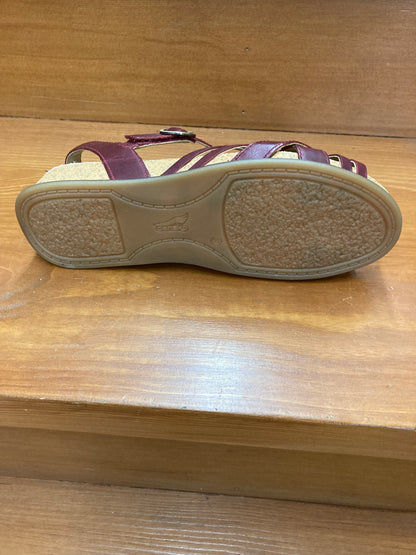 Dansko Christa Plum