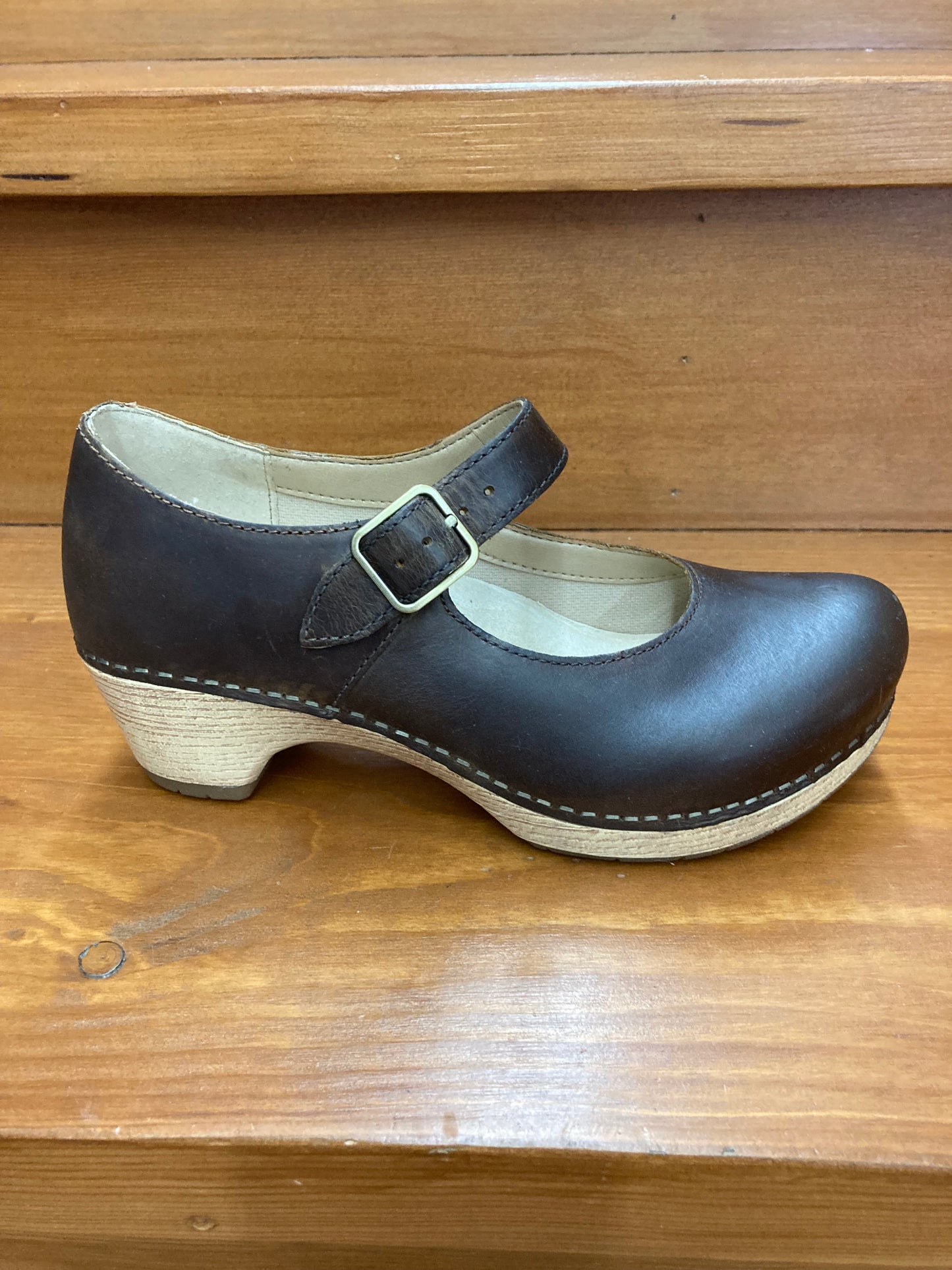 Dansko Lilah Tan Oiled
